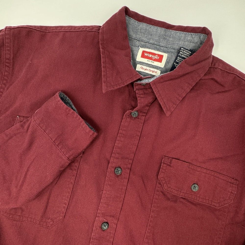 Wrangler Flex For Comfort Button‎ Up Long Sleeve Shirt Men's size LARGE Burgundy
